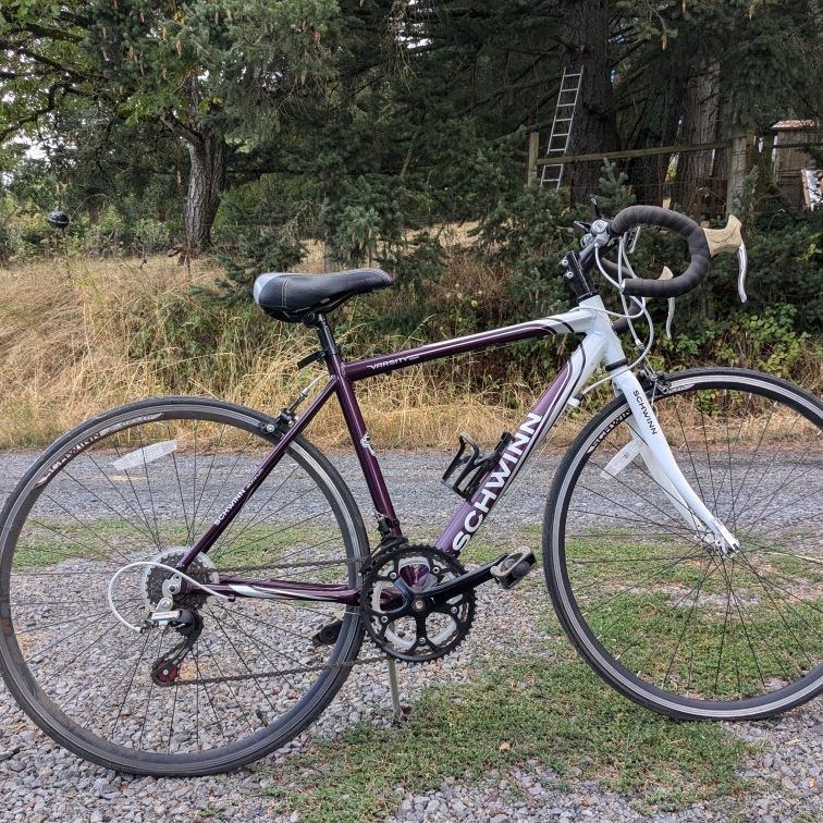 Schwinn Women s Varsity 1300 Road Bike for Sale in Newberg OR OfferUp