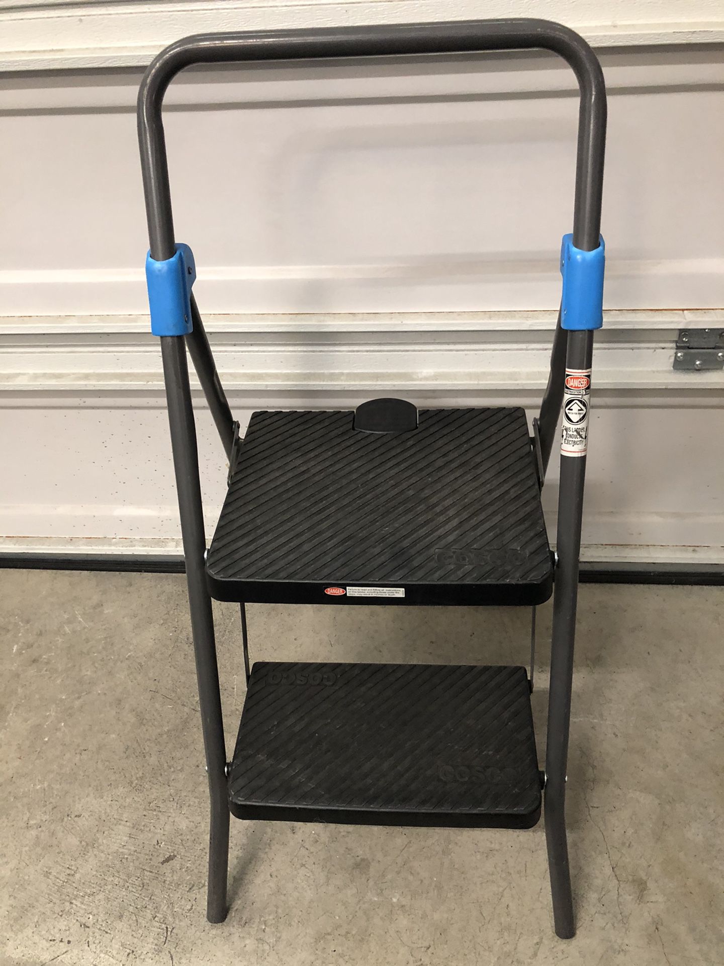 Cosco Commercial 2 Step Ladder