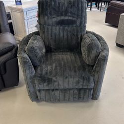 🎁 Swivel Rocker Power Recliner Chair 🔥