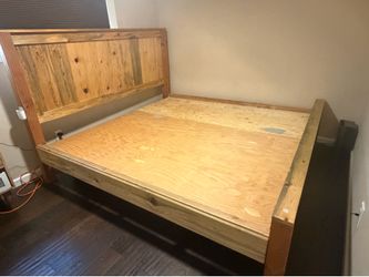 Free king size diy barn bed