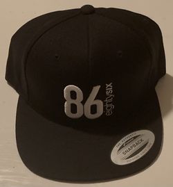 The Classics Snapback Yupoong Eightysix 86 Black Cap Hat With Green Under Bill (NEW)