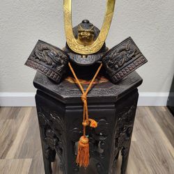Japanese Samurai Kuboto Helmet & Dragon Table
