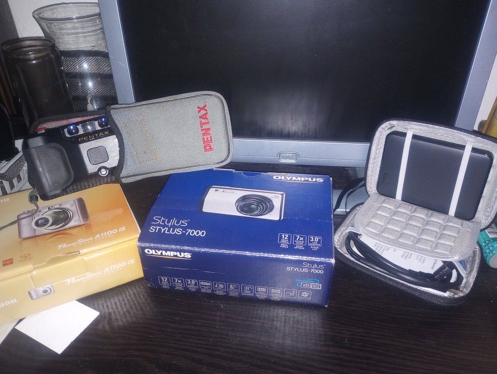 Various Electronics. Discounted Bundle Or Individual