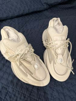 Balmain UNICORN SNEAKERS Size 9 Women 