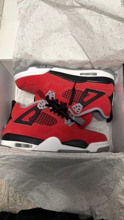 Jordan retro 4 size 7y