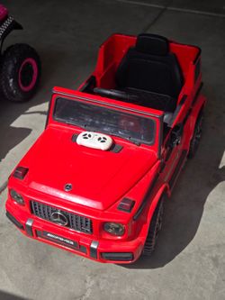 12V Ride on Car
