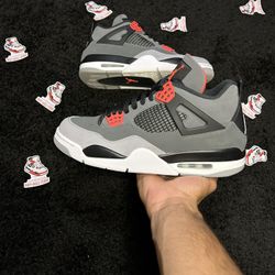 Jordan Retro 4 Infrared 