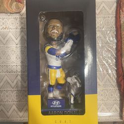 Aaron Donald bobblehead RAMS Stadium giveaway