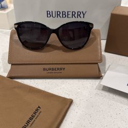 Authentic Burberry Sunglasses 