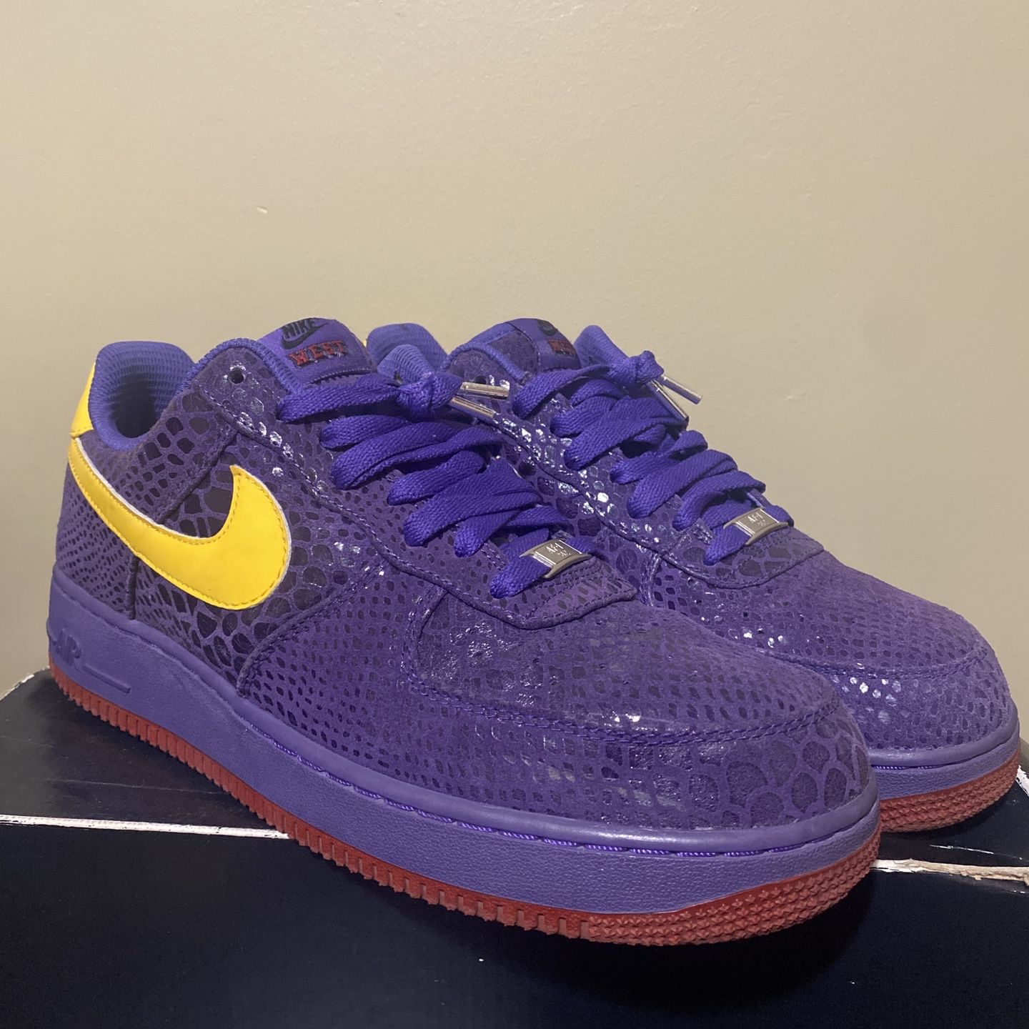 Air Force 1 Low Premium - “Eddie Cruz” - 2009 for Sale in New York 