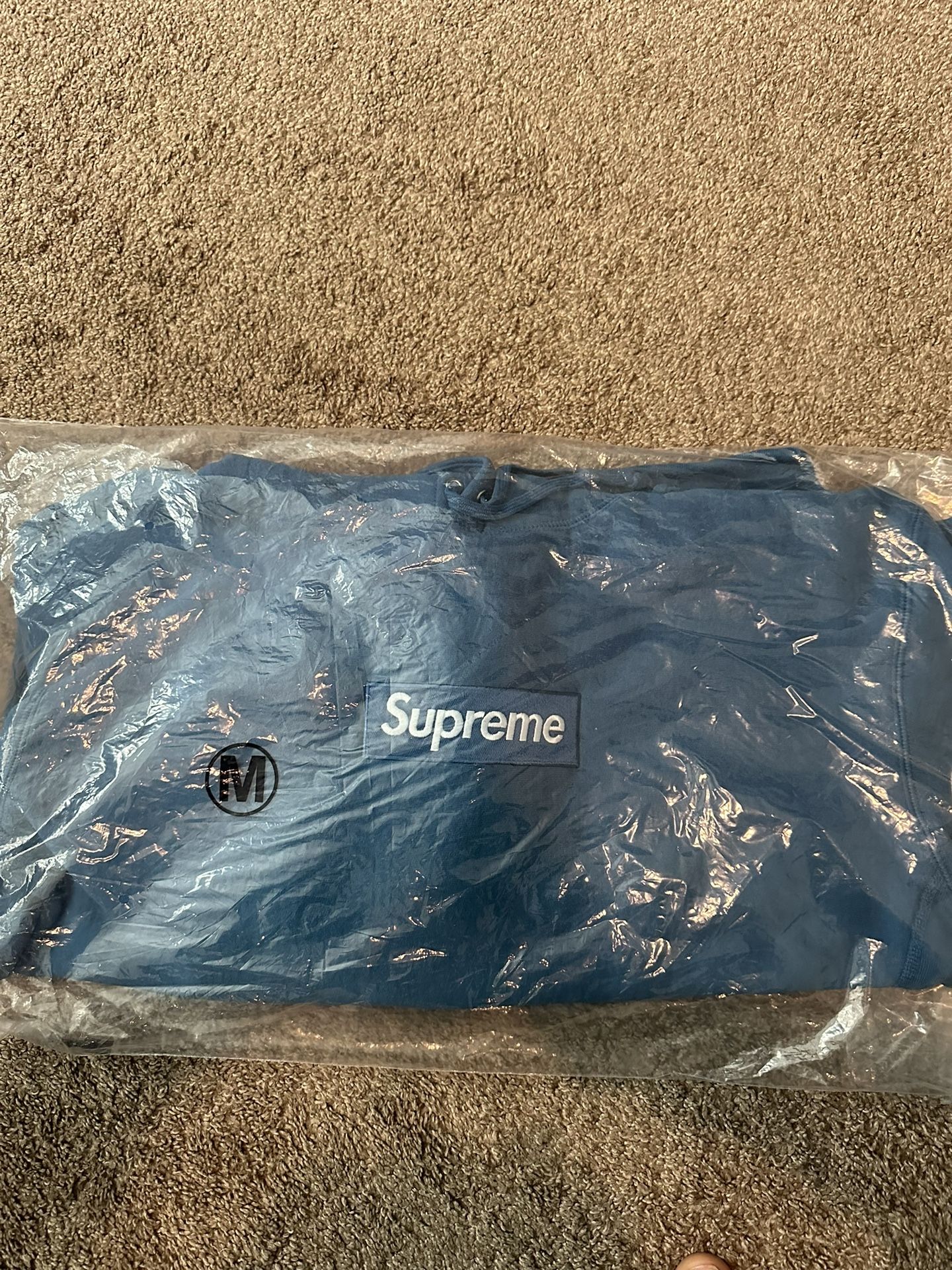 Supreme Box Logo Hooded Sweatshirt 