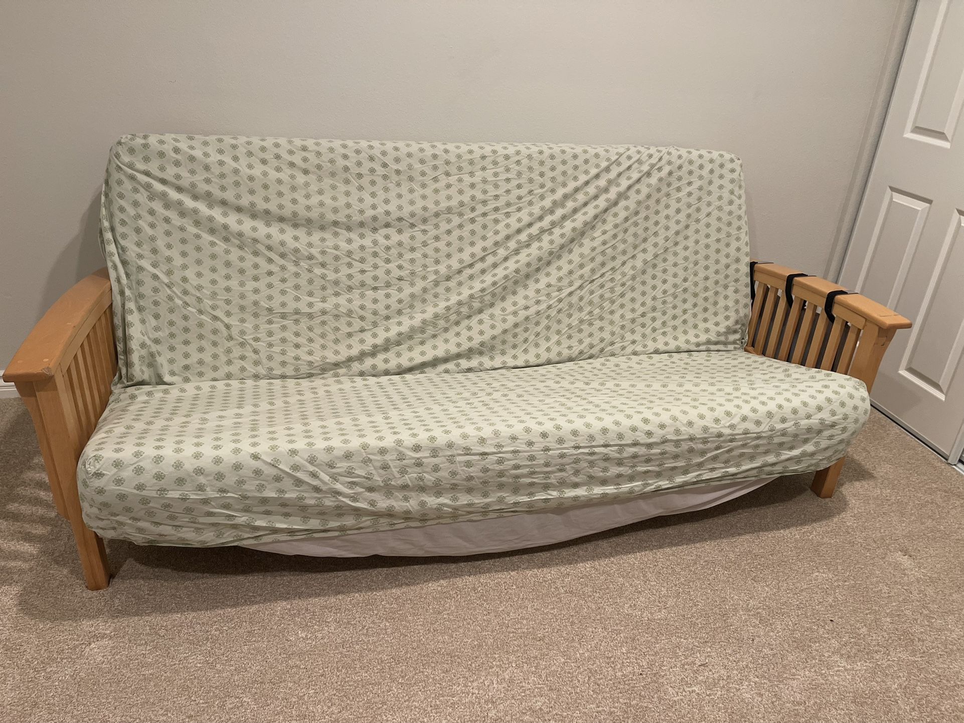 Futon $100