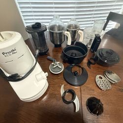 PREETHI Eco PlusMixer Grinder (white)