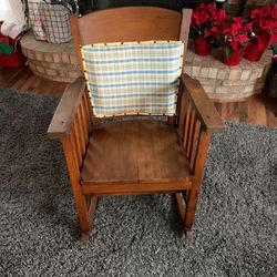 Antique Wooden Arts & Crafts Style Rocking Chair