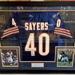 Signed Gale Sayers HOF Chicago Bears Framed Football Jersey