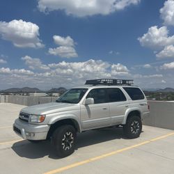 2000 Toyota 4Runner Limited 2WD