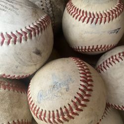 Baseballs or catchers glove