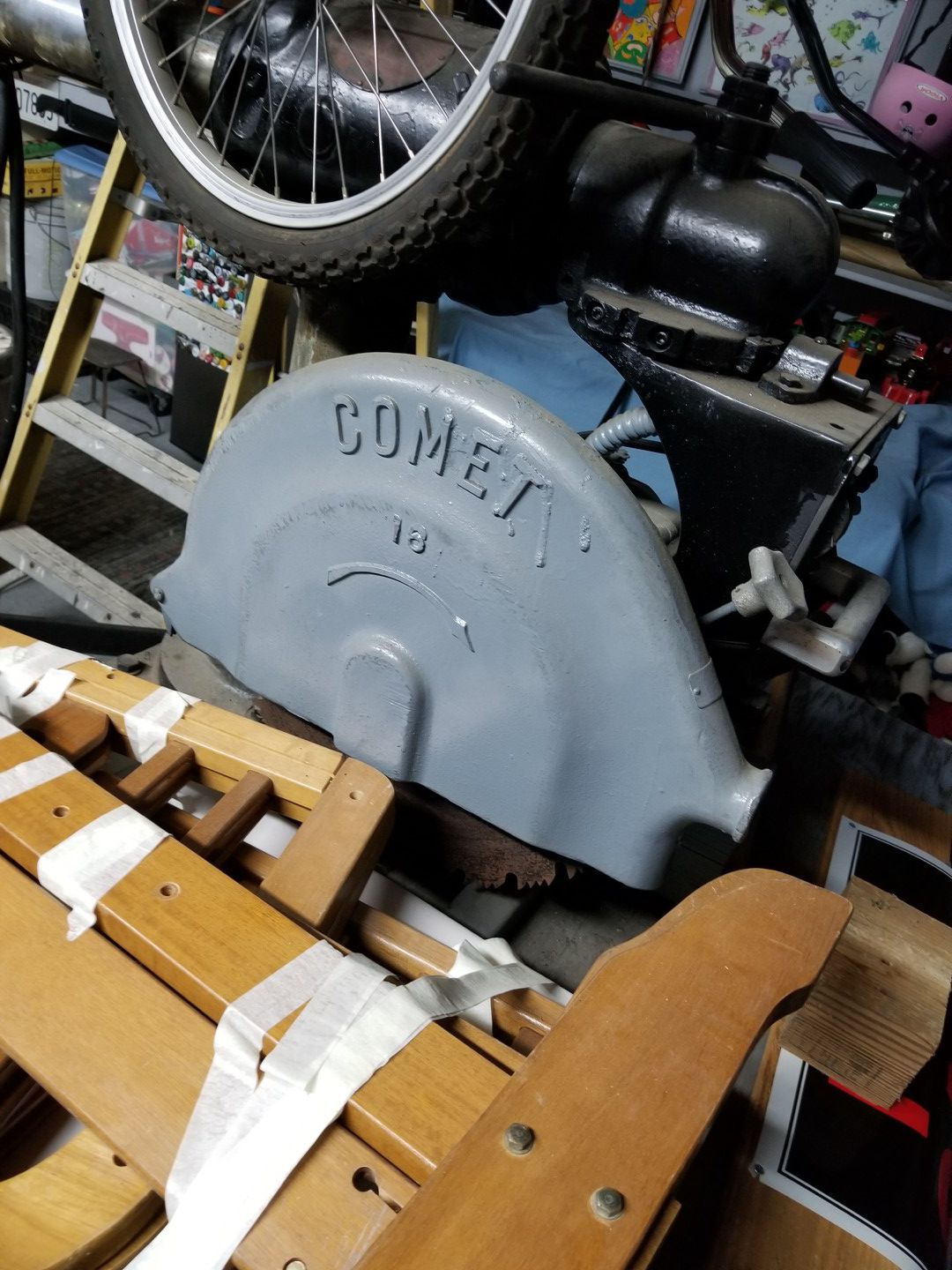 Comet table saw with trailer. Works