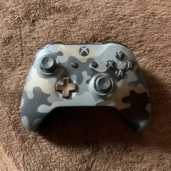 Xbox One  Wireless Controller 