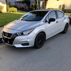 2020 Nissan Versa