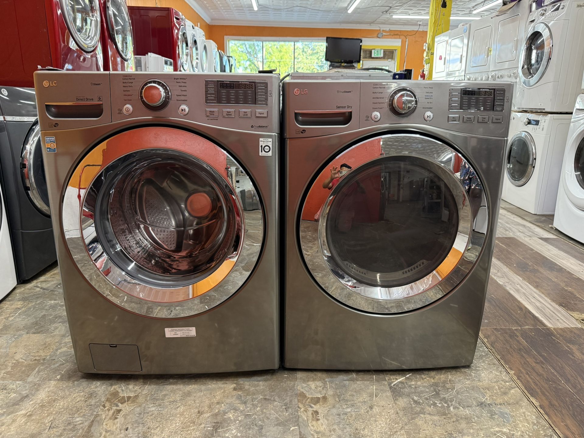 LG Set Washer And Dryer Electric 27 Inch