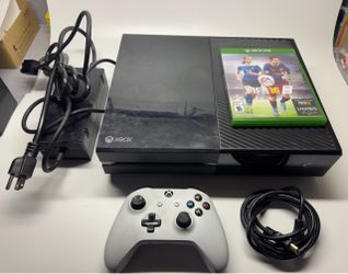Xbox One Console Bundle with Controller and FIFA 16