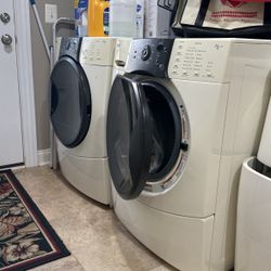 Combo Washer And Dryer; $700 OBO