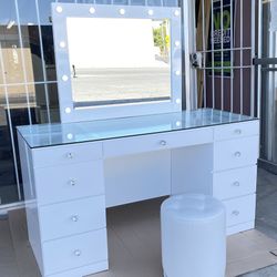 3 Pcs Vanity Set Whith Ligths