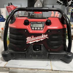 Milwaukee Portable Radio