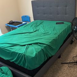Full Bed With Frame And Mattress 
