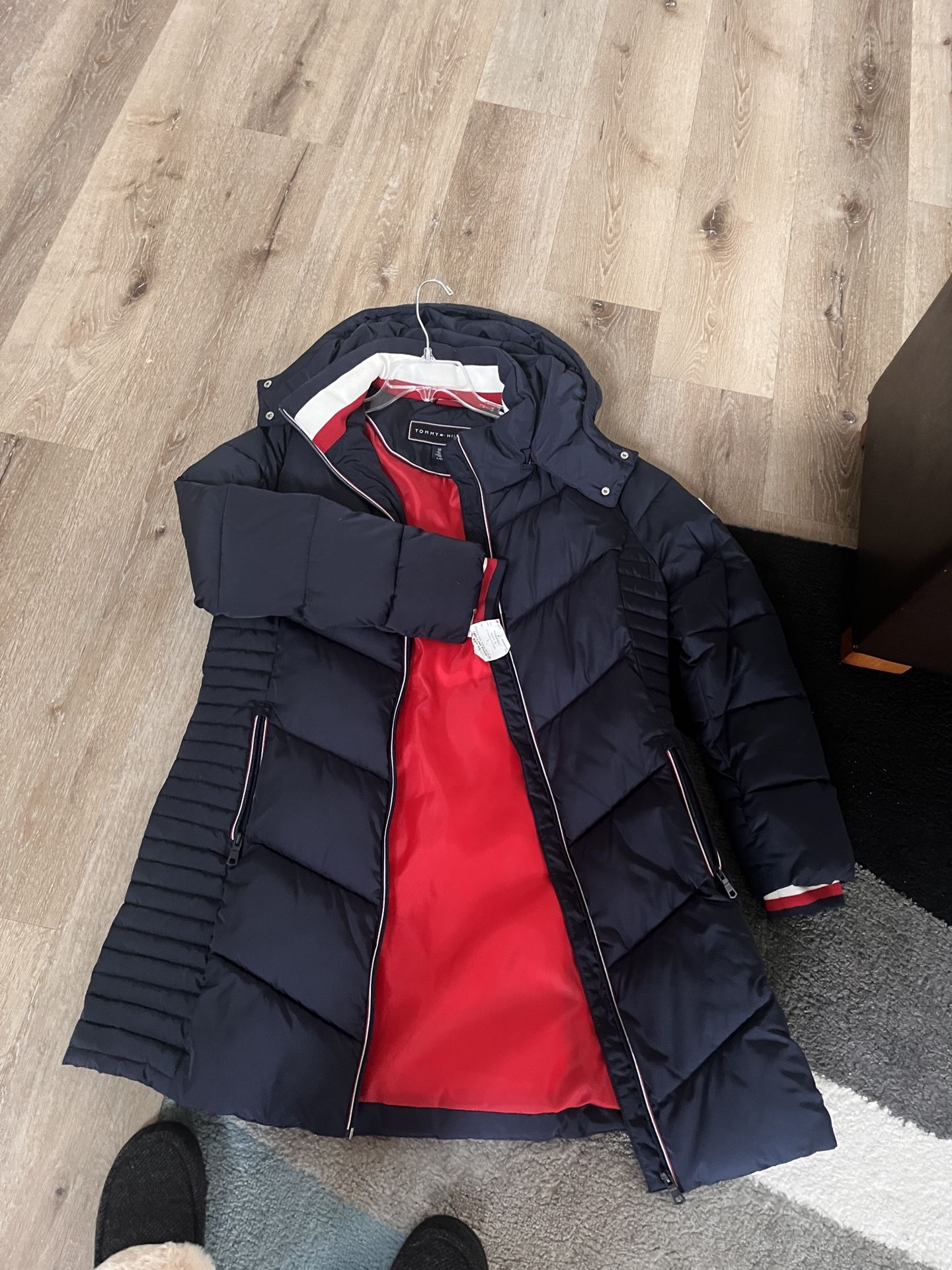 Brand New Women’s Tommy Hilfiger Jacket