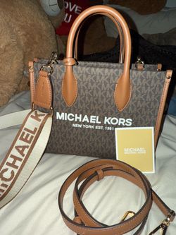 Michael kors small tote