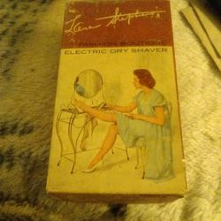 Vintage Women's Dry Razor 