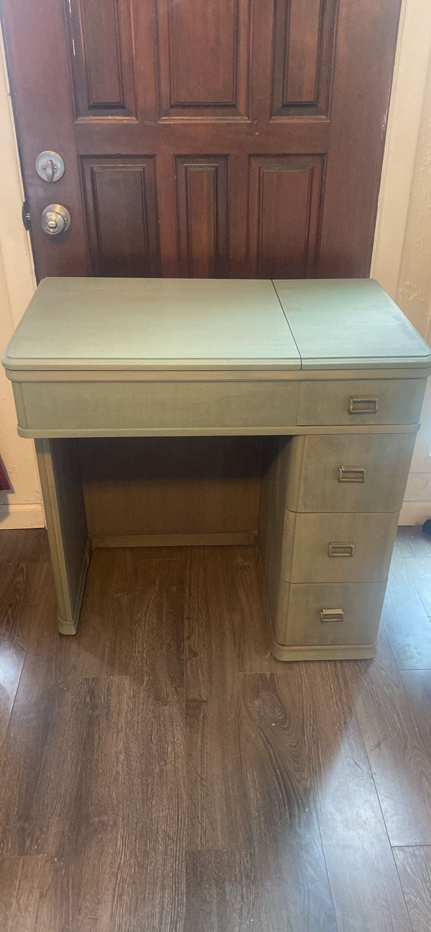 Sewing Machine Desk