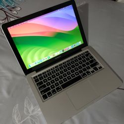2012 13.3"inch Intel Core i5 MacBook Pro Laptop, 1TB SSD, 10GB RAM, DVD 📀 And SD Card Reader. Latest macOS Sequoia 15.5 Installed. RUNS 🏃‍♂️ GREAT.