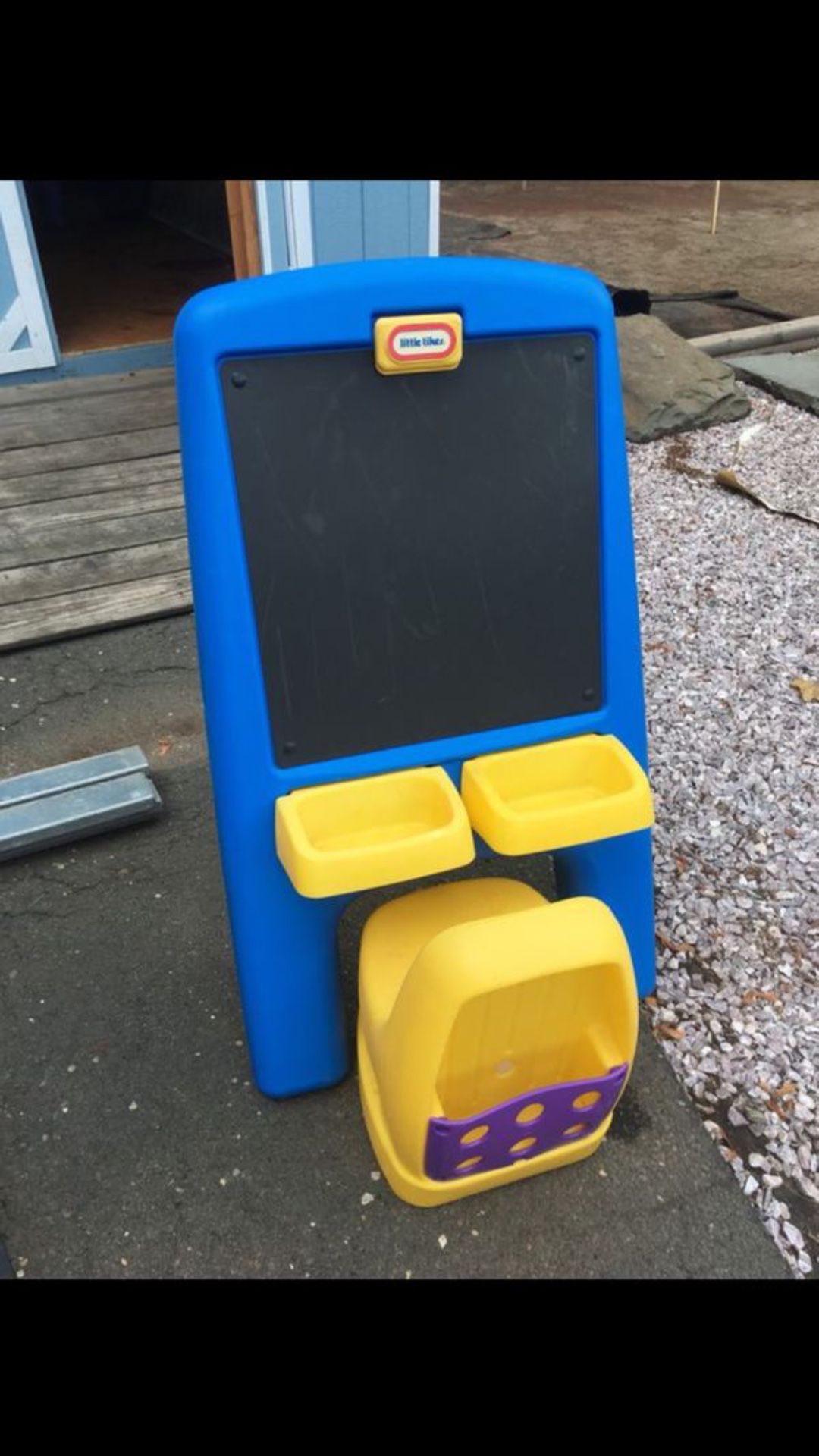 Kids chalkboard and chair
