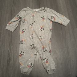 baby H&M sleep pjs with open feet 6 months 