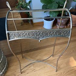 Metal Blanket Rack