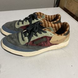 Kung Fu Panda Reebok Shoes   Size 11.5