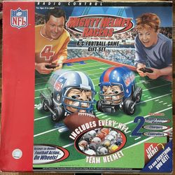Mighty Helmet Racers (2004) Vintage R/C NFL Board Game