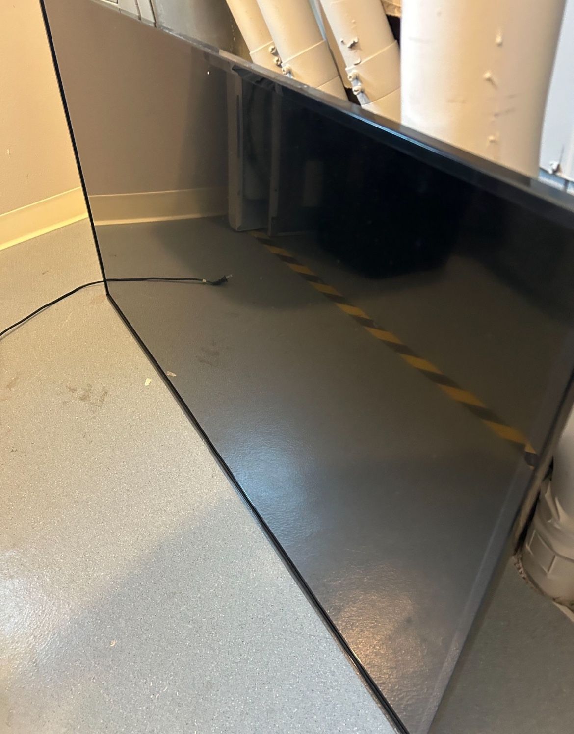 55” TCL Tv