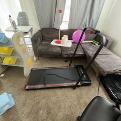 Treadmill For Sale Like New. 
