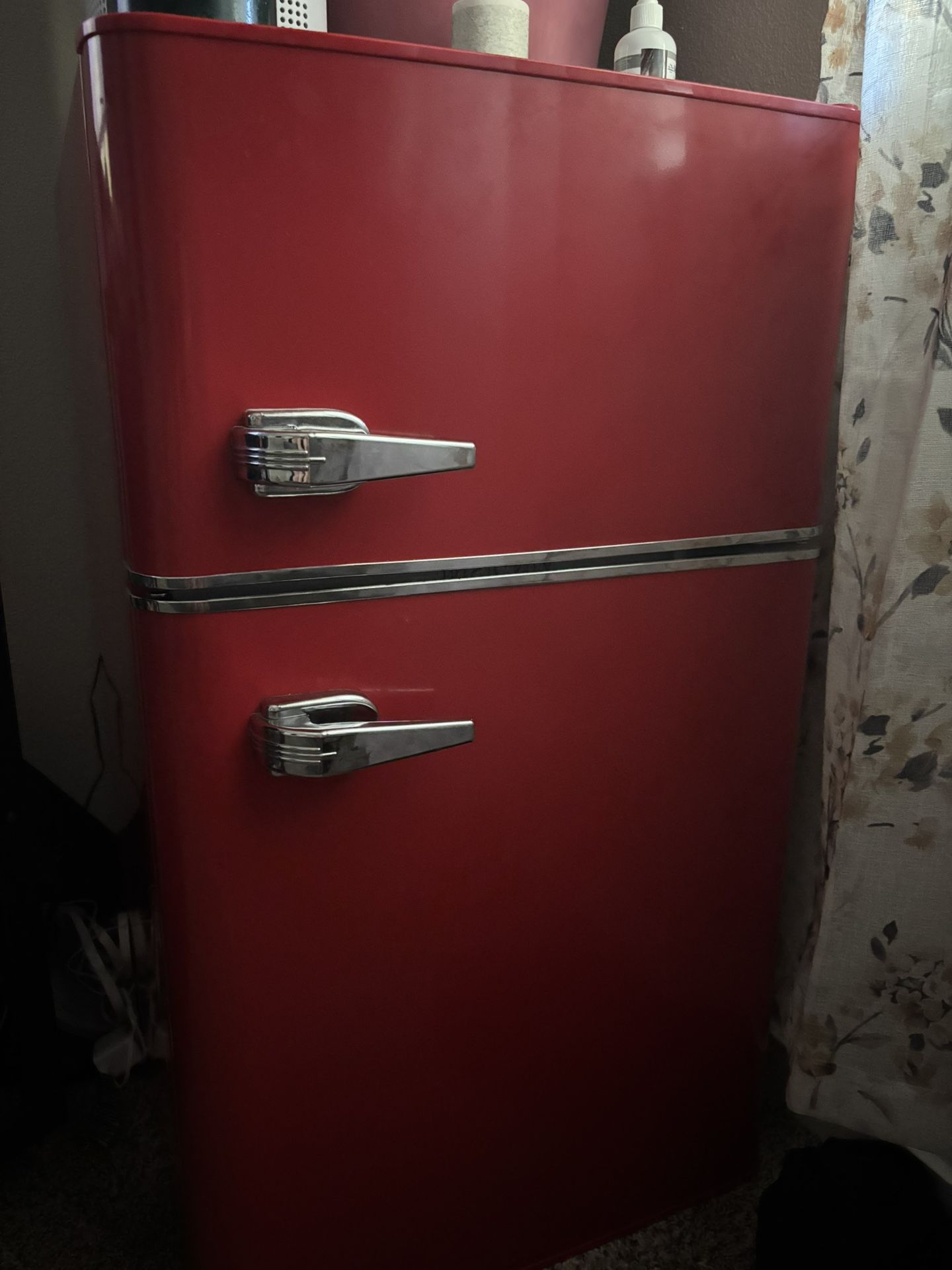 vintage mini fridge