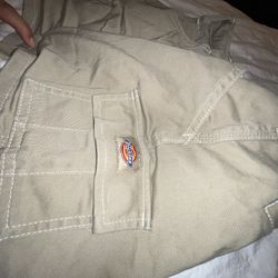 Dickie Khaki Women Shorts