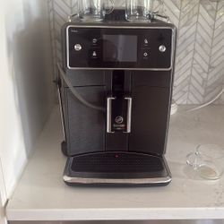 Saeco Xelsis Super automatic Coffee/Espresso Machine 