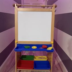 Kid Kraft Master Easel