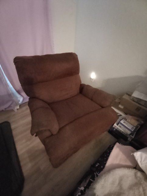 Free Couch And Recliner