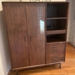 Offer outlet up armoire