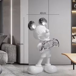 Giant Love Heart Mickey Mouse figure 80cm