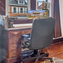Desk and chair Combo!